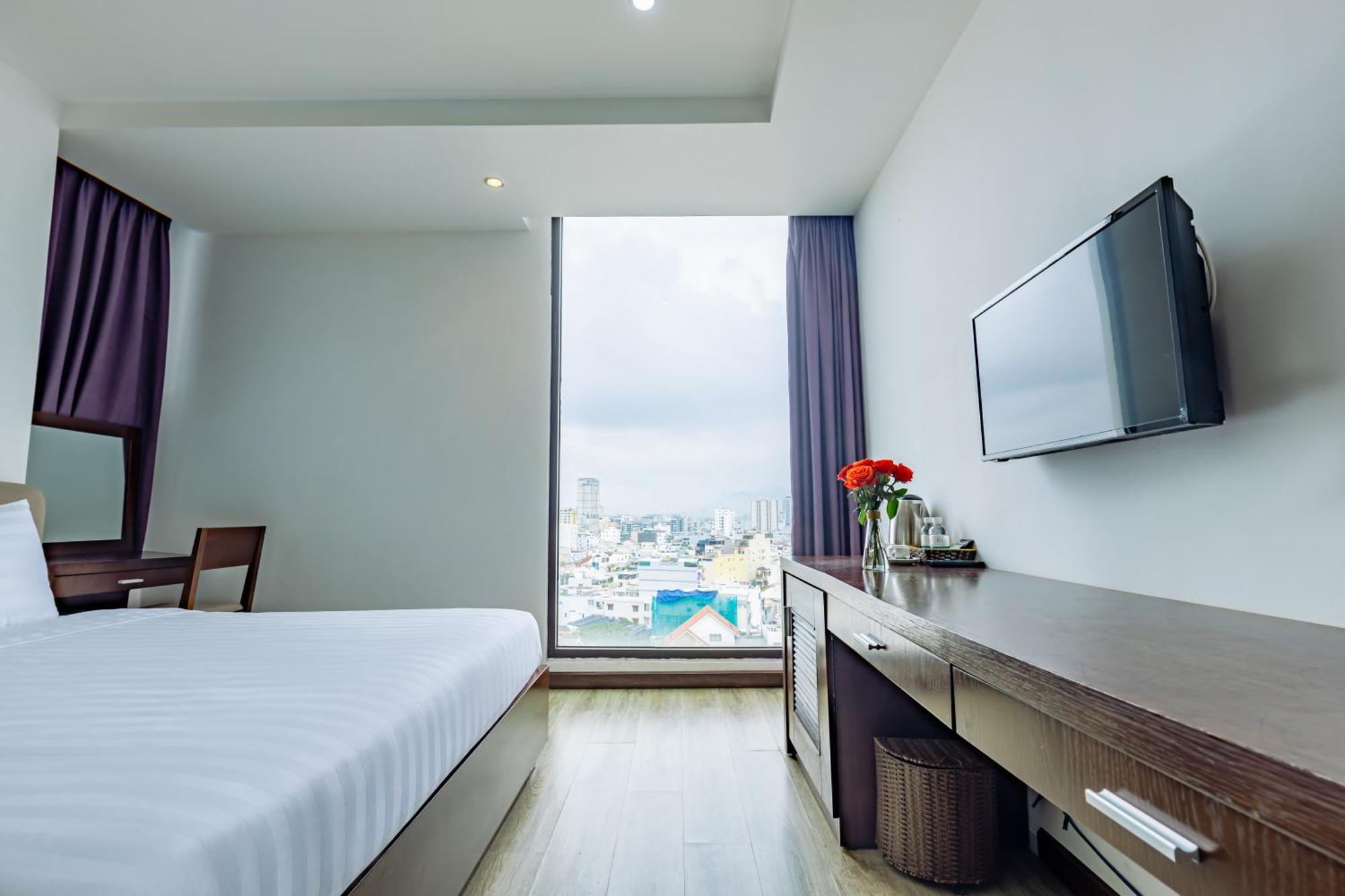 Golden Sun Hotel Danang Екстериор снимка