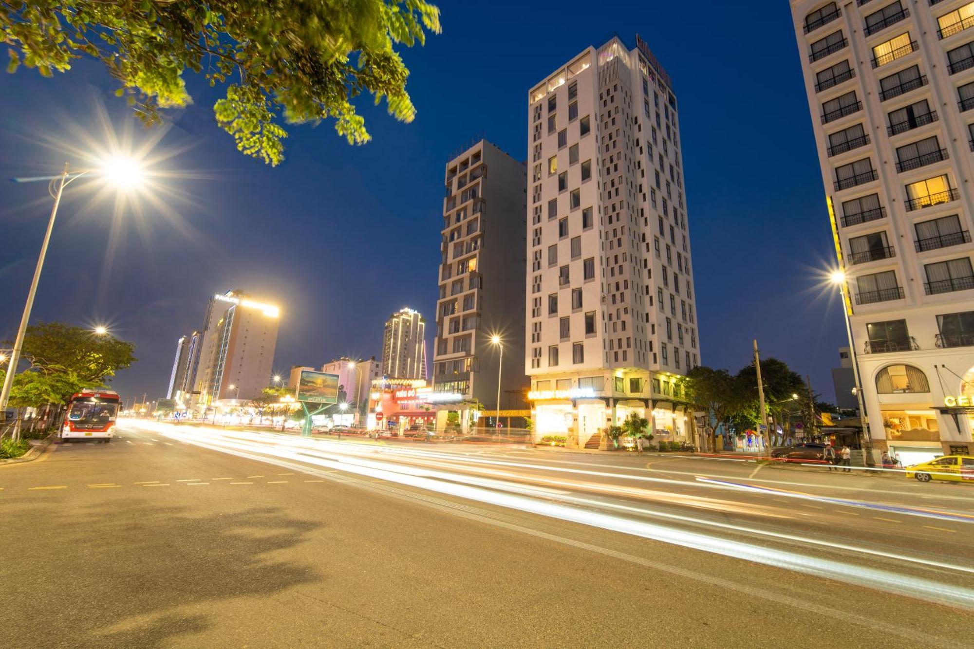 Golden Sun Hotel Danang Екстериор снимка